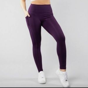 Buffbunny Leggings purple